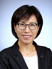 덕성약대 김영미 교수, 졸준위원장에 장학금 수여