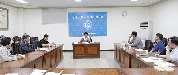 무상 드링크·조제료 할인 등 문제약국 현장 실사