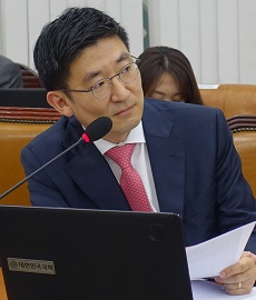 김세연 복지위원장 선출은 언제?…"본회의 열려야"