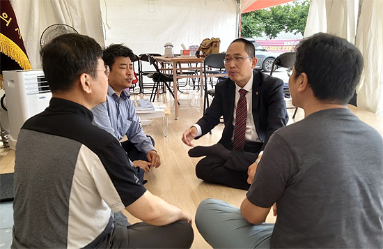 최대집 의협회장, 입원 7일만에 활동 재개