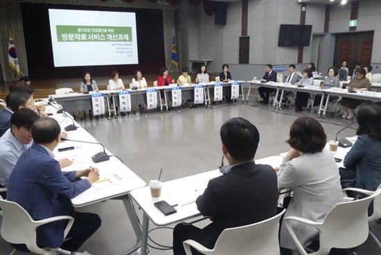 갈길 먼 방문약료…'의사 비협조·환자정보 접근' 발목