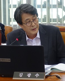 거북목 등 모바일 질병 진료비 4334억...환자 546만명