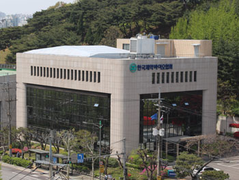 "발사르탄 손해배상 못낸다"...제약사 20여곳, 공동대응 
