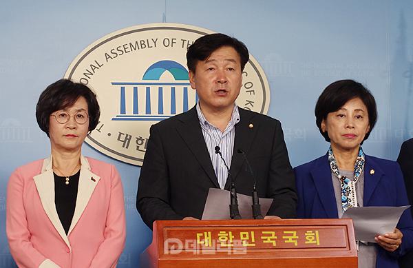與, '대통령 치매 우려 발언' 김승희 의원 징계안 제출