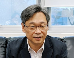"라니티딘과 화학구조 비슷한 원료부터 추가조사" 