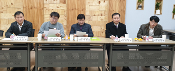 무상드링크에 무자격자 판매…청문회 나온 약국들