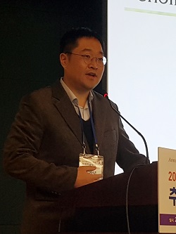 "콜린알포 치매약 효과 있나"...전문가들도 찬반 엇갈려