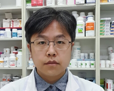 "모든 약대에 동물약품학 정규과목 채택 추진"