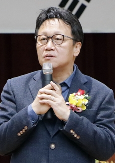 민병두 의원 "전자처방전, 택배배송 등 규제완화 반대"