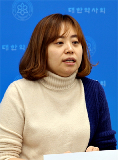 약사회 "신입약사 위한 단톡방에 놀러 오세요"