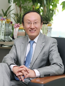 약교협 한균희 이사장 이임…통합 6년제 등 성과