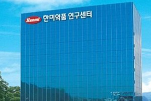 스펙트럼, '한미약품 신약 2종'에 8년간 1850억 투자