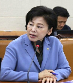 "코로나19 대응 위해 공공의료 20% 확충 시급"