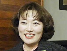 유명 유튜버 진정주 약사, 코로나 피해지원 1억원 선뜻