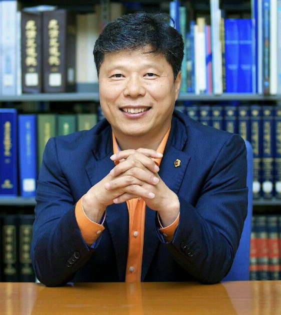 "공중보건 위기시 약사·약국 전문성 반영 법제화 전력"