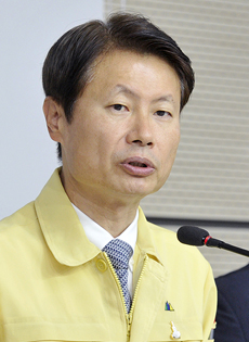 정은경 본부장, 질병청장 임명설에 복지부 "답변 부적절"