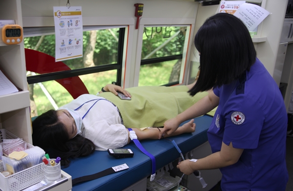 GC녹십자, 코로나19 극복 '사랑의 헌혈' 행사