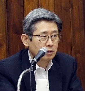복지부 "동네의원은 풀뿌리…원격의료 제한 적용"