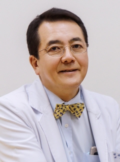 "남성형 탈모치료 정보비대칭...전문의 상담·처방 중요"