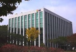녹십자 연구원 1명 코로나 확진…본사·연구소 잠정 폐쇄