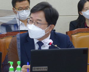 강병원 의원 "사무장병원 면대 의사, 강력한 처분 필요"