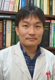 [기고] 한약사 탓, 이제 멈춰야 할 때