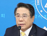 "7년전 일로 왜 망신주나"…조찬휘 전 회장 강한 불쾌감