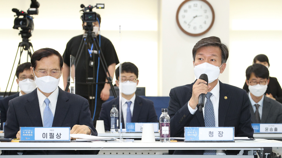 코로나 불황에 연 매출 6억~15억 약국, 세무검증 배제 