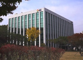 제약 지주사 배당수익 쏠쏠...녹십자 90억·JW 66억