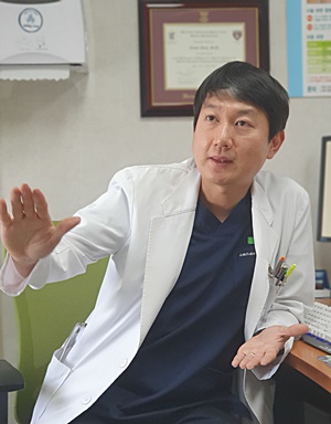 "현대인에 호발하는 위식도역류질환, 방치하지 마세요"