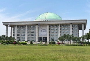 제네릭·개량신약 공동개발 1+3 제한, 법안소위 통과