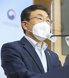 한국 백신 5개사 1상 접종완료…내달부터 3상 목표