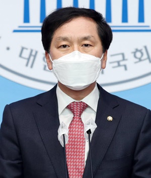 김기현 원내대표 "김용익 단식은 문정권 블랙코미디"