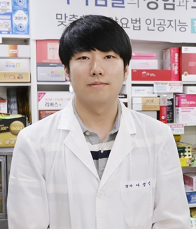 "1200명 수강, 이유있죠"...실무교육에 3040 약사들 매료