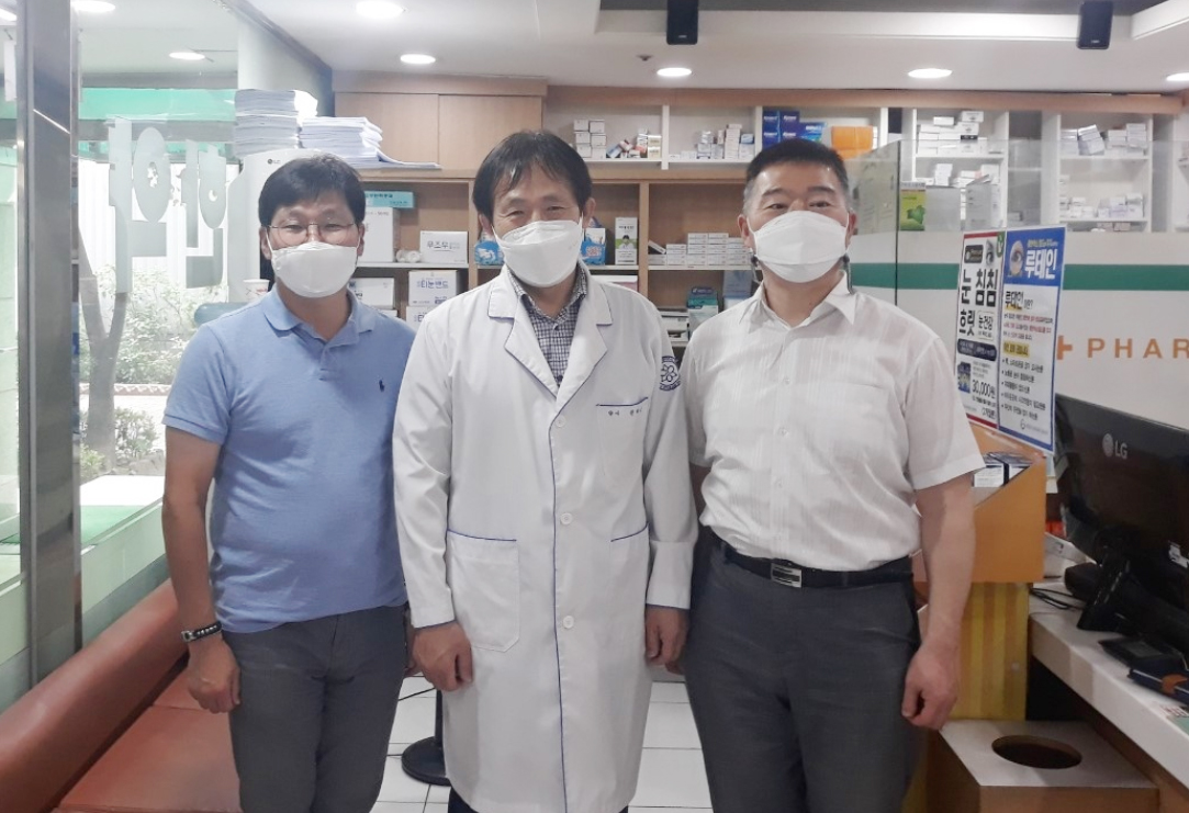 강서구약, 공공심야약국 '염창메디칼약국' 격려 방문
