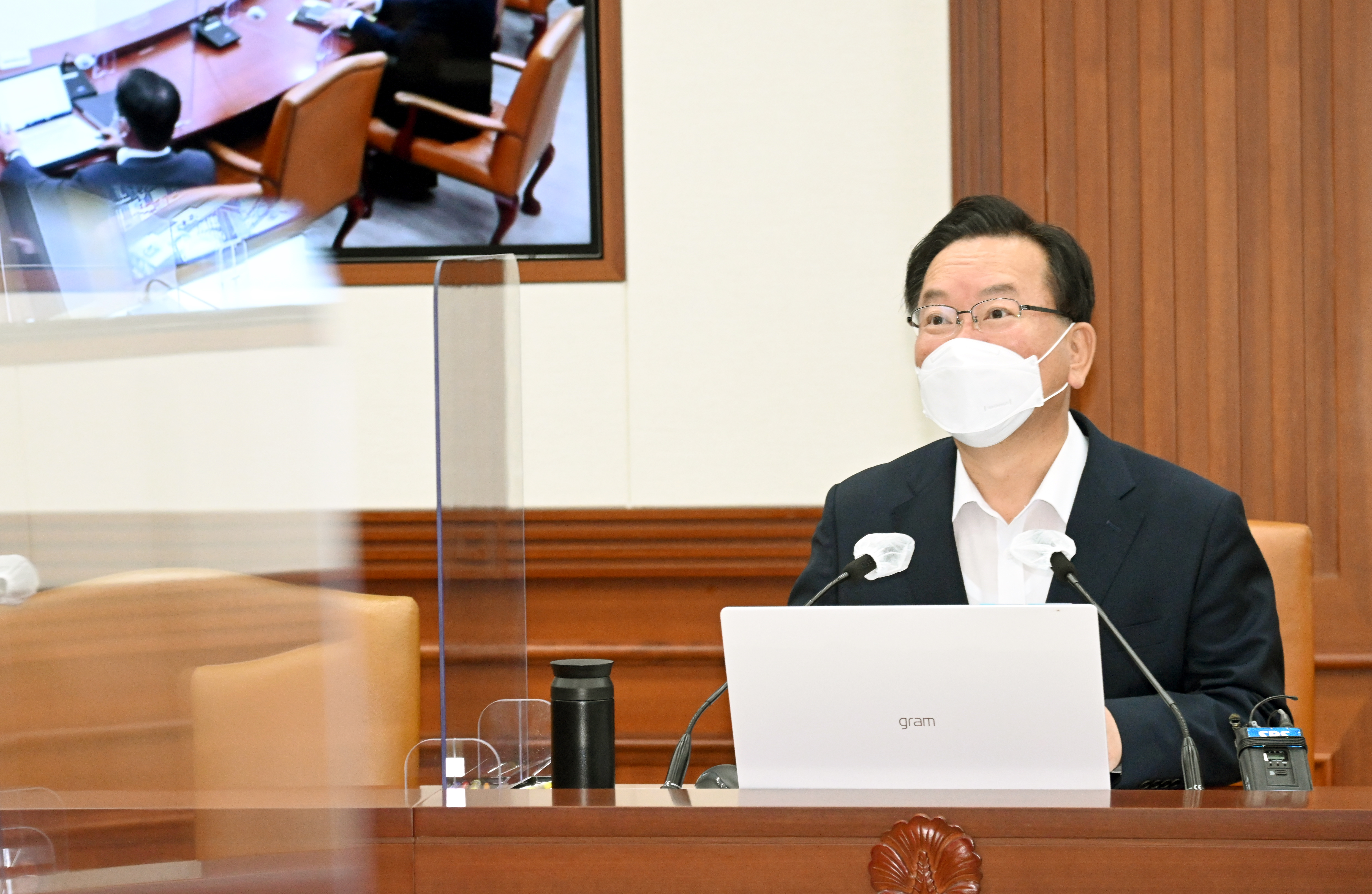 김 총리 "삼바 생산 모더나백신 이르면 8월말 출시"