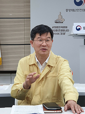 "내년 코로나백신 계약 마무리 단계…mRNA 5천만회분"