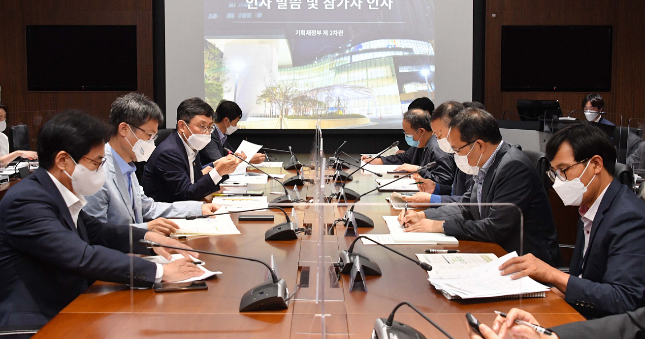 내년 보건의료 예산투자, 글로벌 백신+스마트 의료