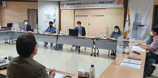 SNS 살펴보니 건강정보 10개 중 4개 이상 '부적절'