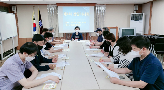 은평구약, 상임이사회서 전 회원 가운 배포 결정
