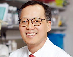 "렉라자 ESMO 발표 데이터, FDA 허가 열쇠될 것"