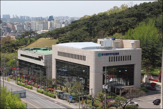"UN 의약품 조달시장 기회 잡자"…14일 설명회 개최