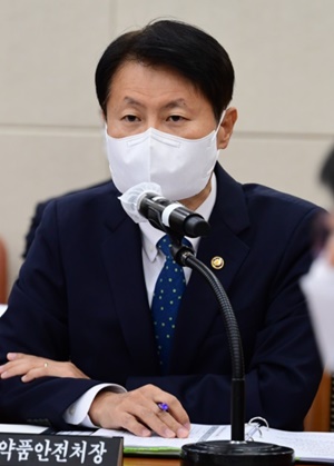 김강립 "GMP위반, 엄중사안…규제 동시에 지원도 필요"