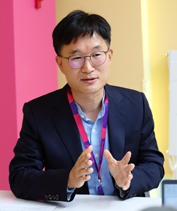 "불순물 제거-유기화합물 커스텀마이징 시장 리딩"