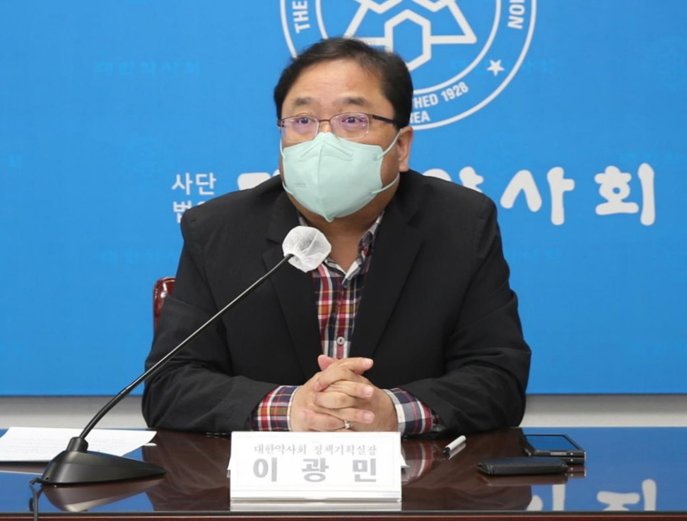 코로나 재택환자 약 배송, 도매직원+약사전달 모두 가능