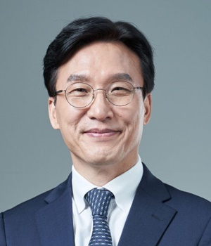 김민석 위원장 "K-바이오·방역 우뚝…새해 힘모아주길"