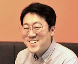 "맞춤형 마스크 보급으로 코로나19 팬데믹 극복 
기여"
