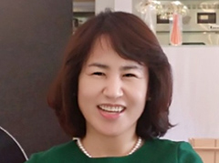 "환자 돌보는 약사에서 지구 지킴이 된 이유요?"