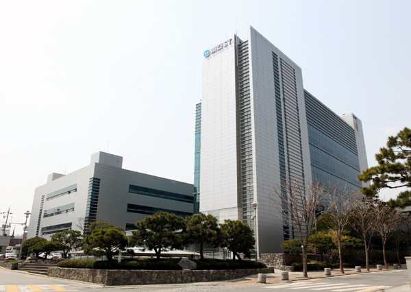 동아ST, 김민영·박재홍 투톱체제로 재편...새 경영진 가동