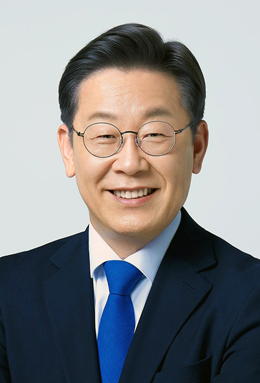 이재명 '국산신약 인센티브·정부 전자처방전' 공약 유력